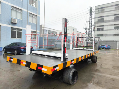 1714383219304167.jpg 30T重型平板拖车 带活动插装立柱工具拖车3I.jpg