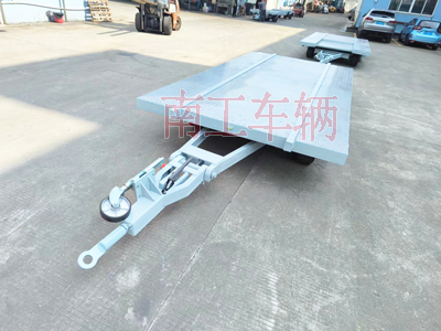 1733899594541340.jpg 船体艏段运输平板拖车I.jpg