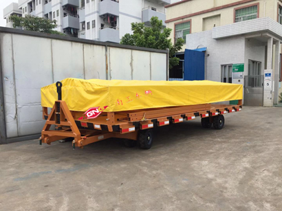 1676682111998301.jpg 15吨雨篷平板拖车3D (2).jpg